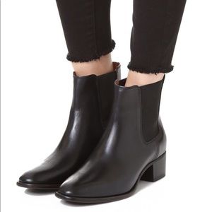 Frye Dara Chelsea Boots - Black - Size 7.5